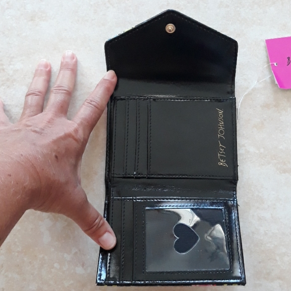 3x*Host Pick*Betsey Johnson adorable wallet - Picture 9 of 16